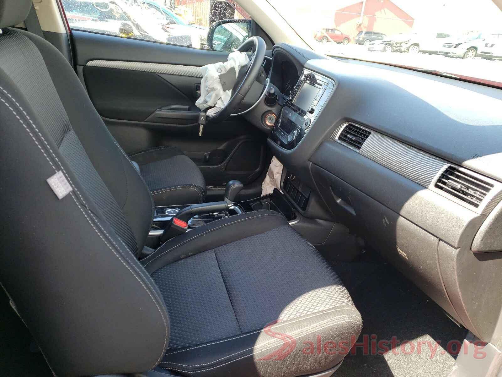 JA4AZ2A39HZ021848 2017 MITSUBISHI OUTLANDER