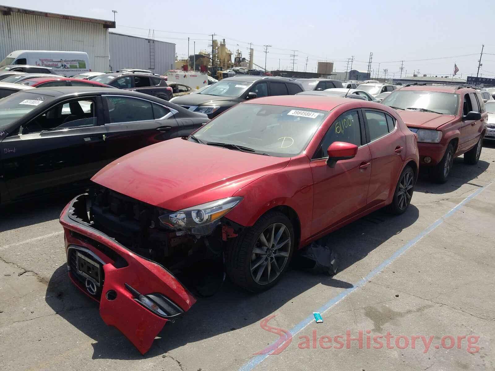 3MZBN1L30JM172272 2018 MAZDA 3