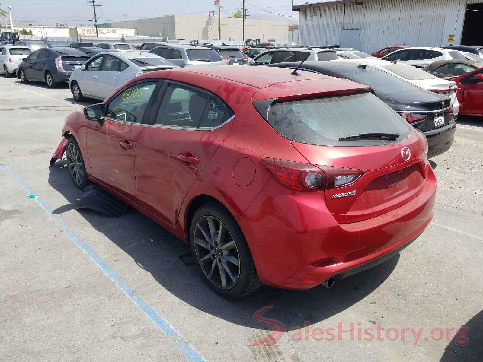 3MZBN1L30JM172272 2018 MAZDA 3