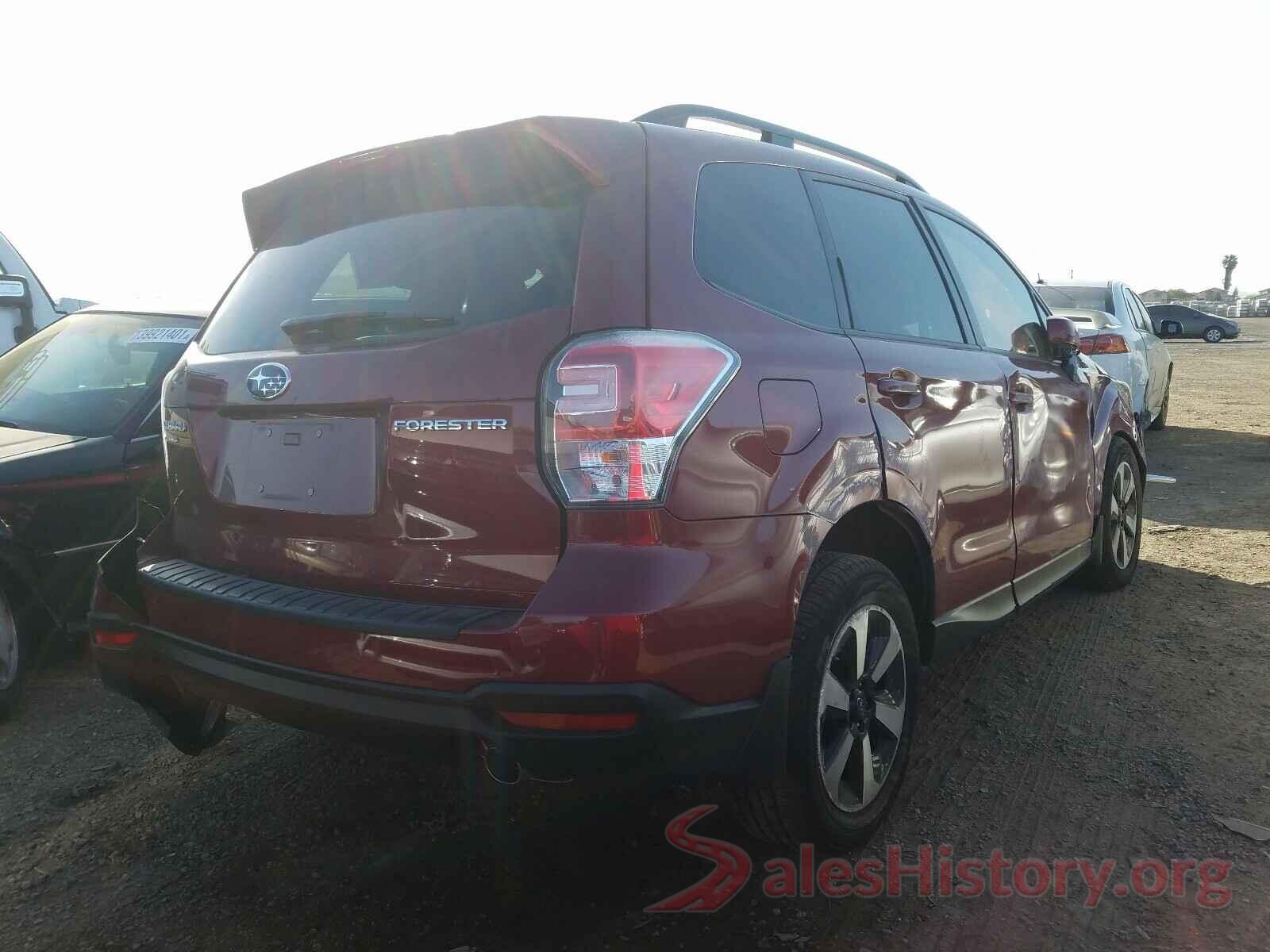 JF2SJAGCXJH521906 2018 SUBARU FORESTER