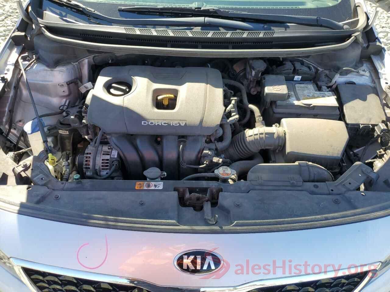 3KPFK4A70JE270815 2018 KIA FORTE