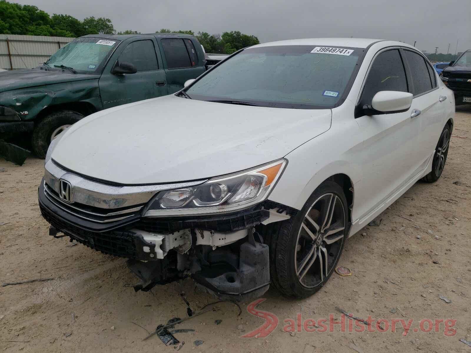 1HGCR2F1XHA085824 2017 HONDA ACCORD