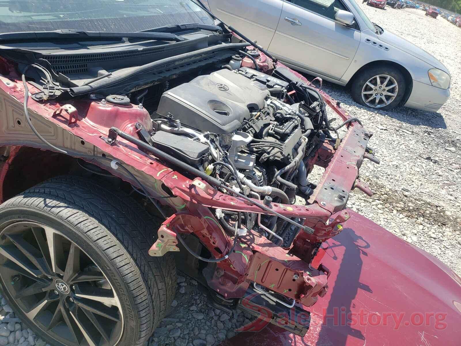 4T1B61HK1JU663912 2018 TOYOTA CAMRY