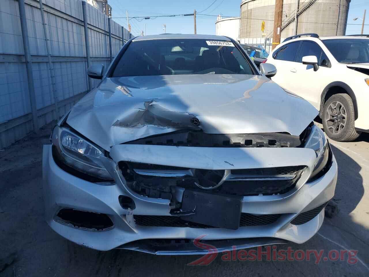 55SWF4JB3JU275962 2018 MERCEDES-BENZ C-CLASS