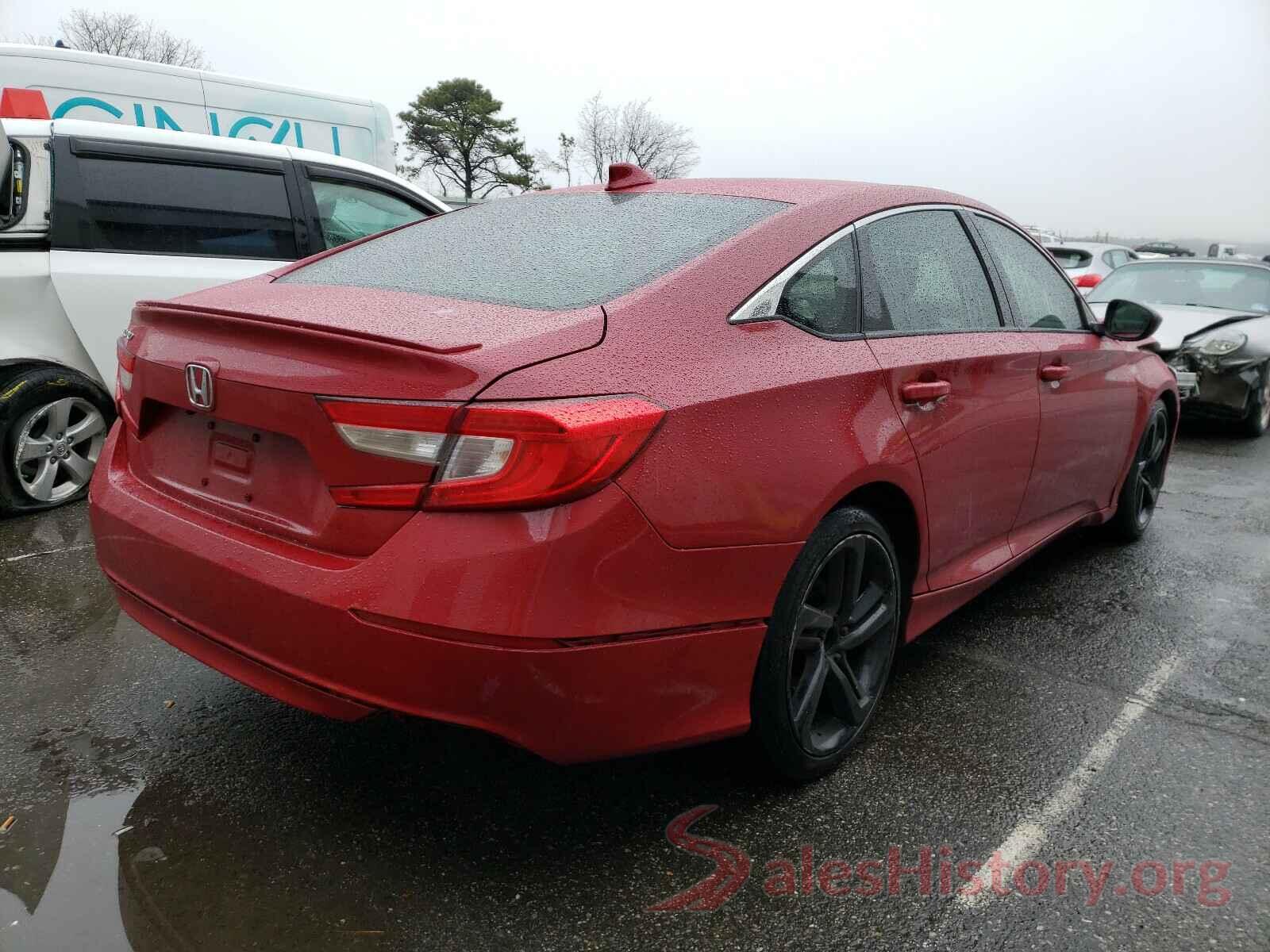 1HGCV1F33JA082972 2018 HONDA ACCORD