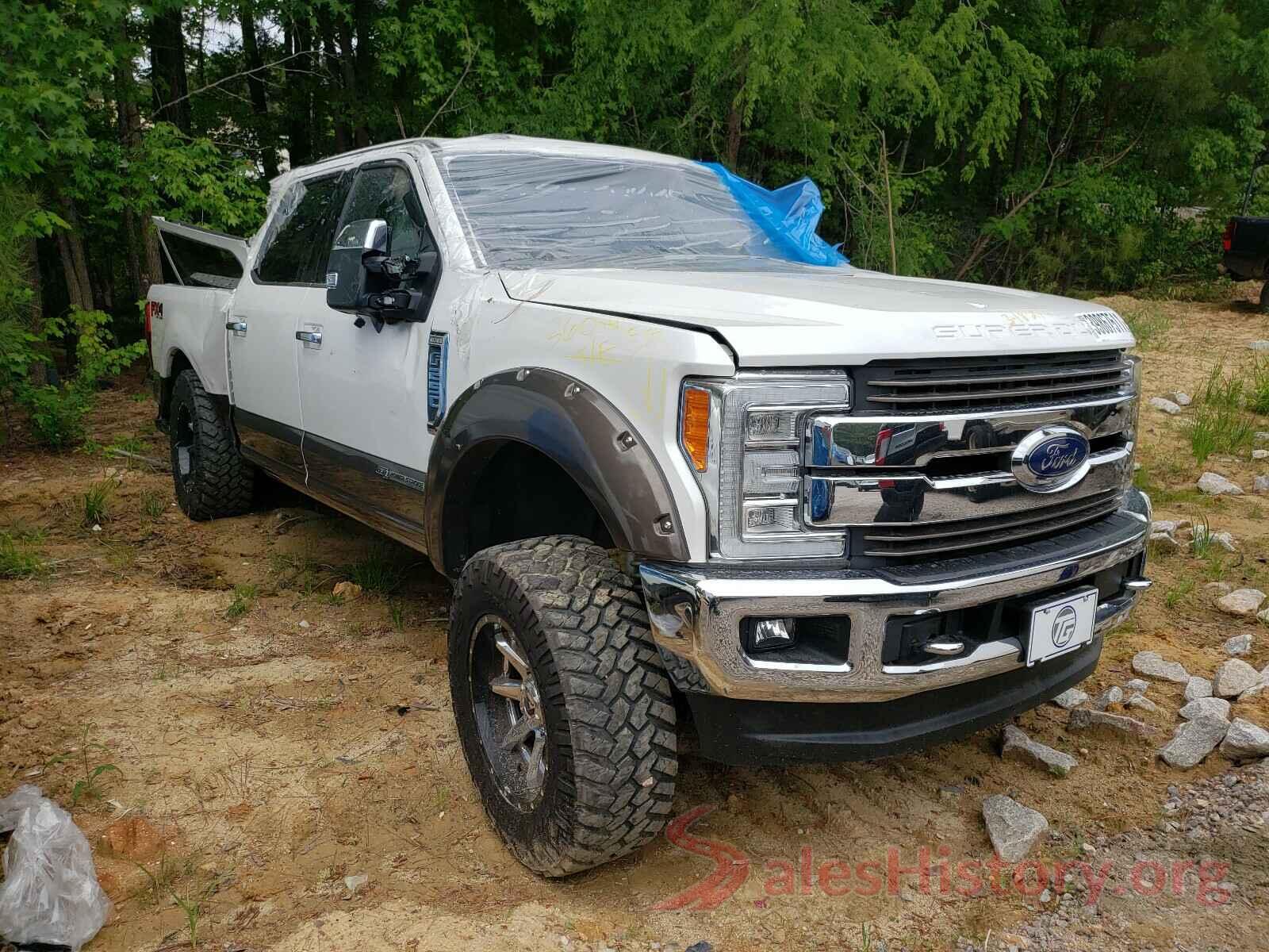 1FT7W2BT3HEE12119 2017 FORD F250