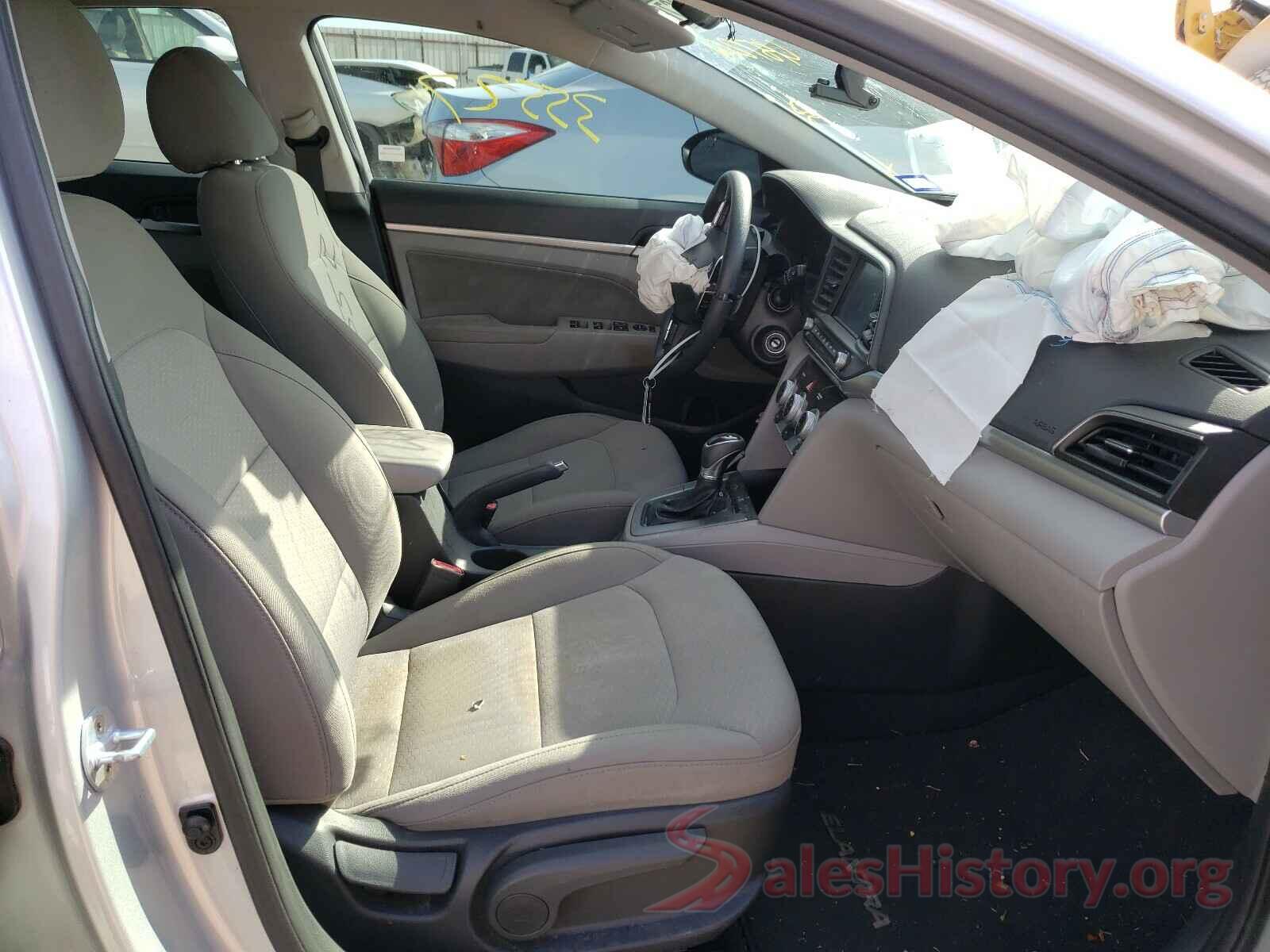 5NPD84LF6KH487261 2019 HYUNDAI ELANTRA