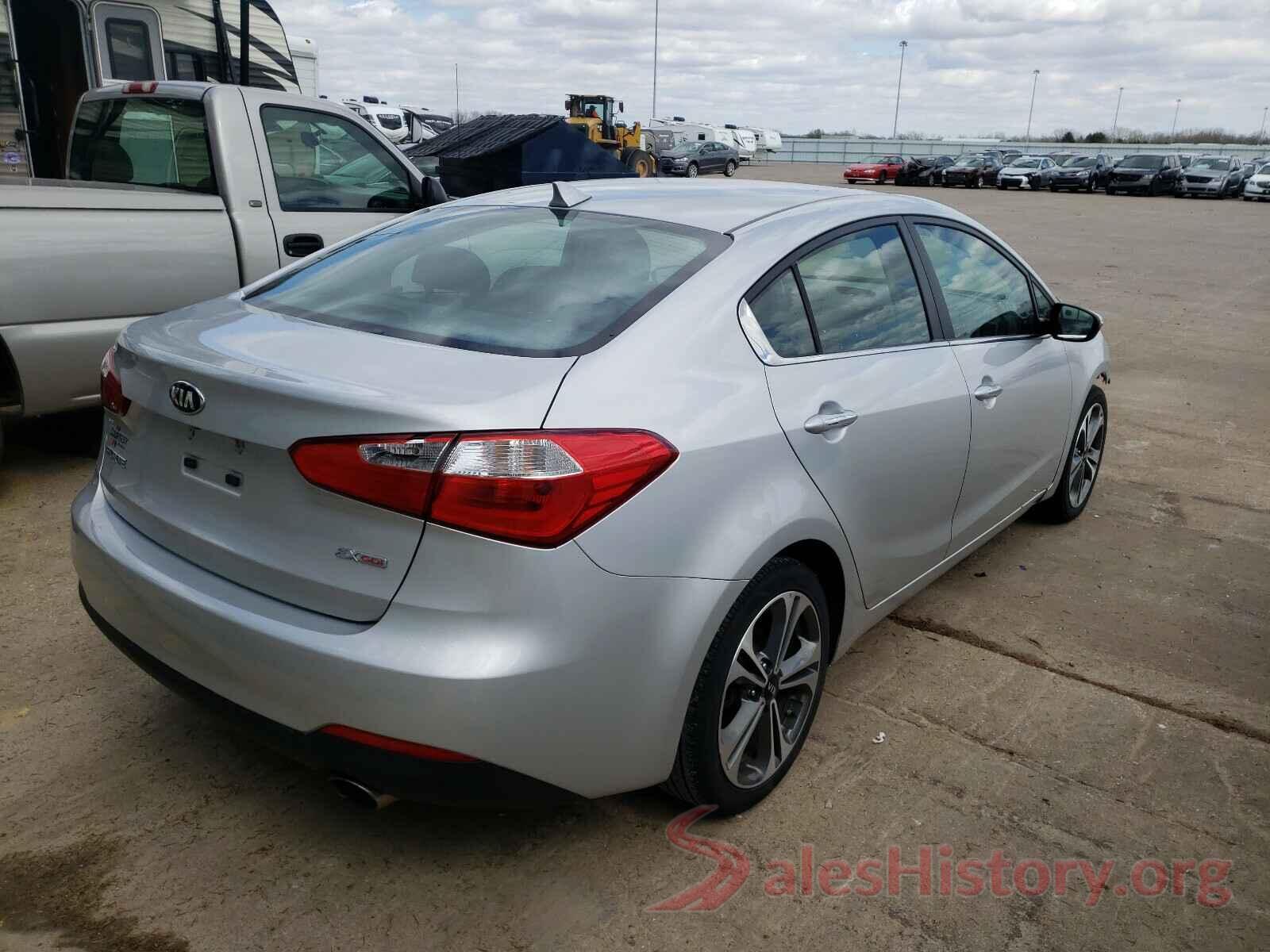 KNAFZ4A82G5550435 2016 KIA FORTE