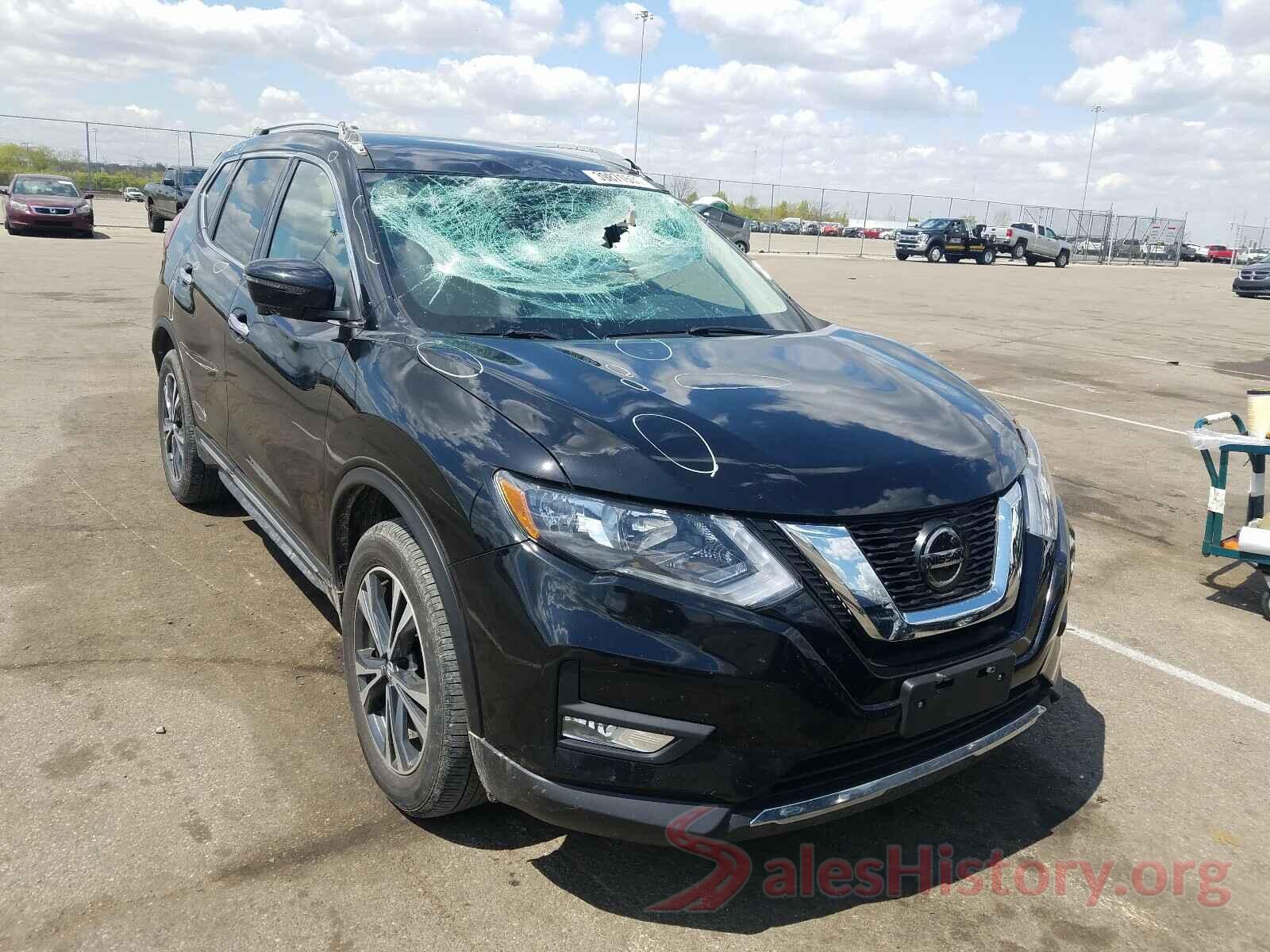 5N1AT2MV6JC841989 2018 NISSAN ROGUE