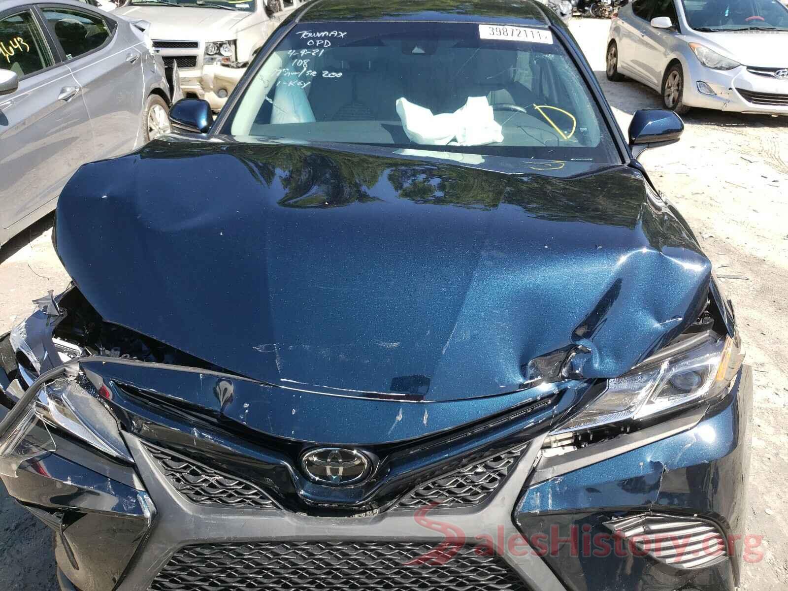 4T1B11HK4JU666222 2018 TOYOTA CAMRY