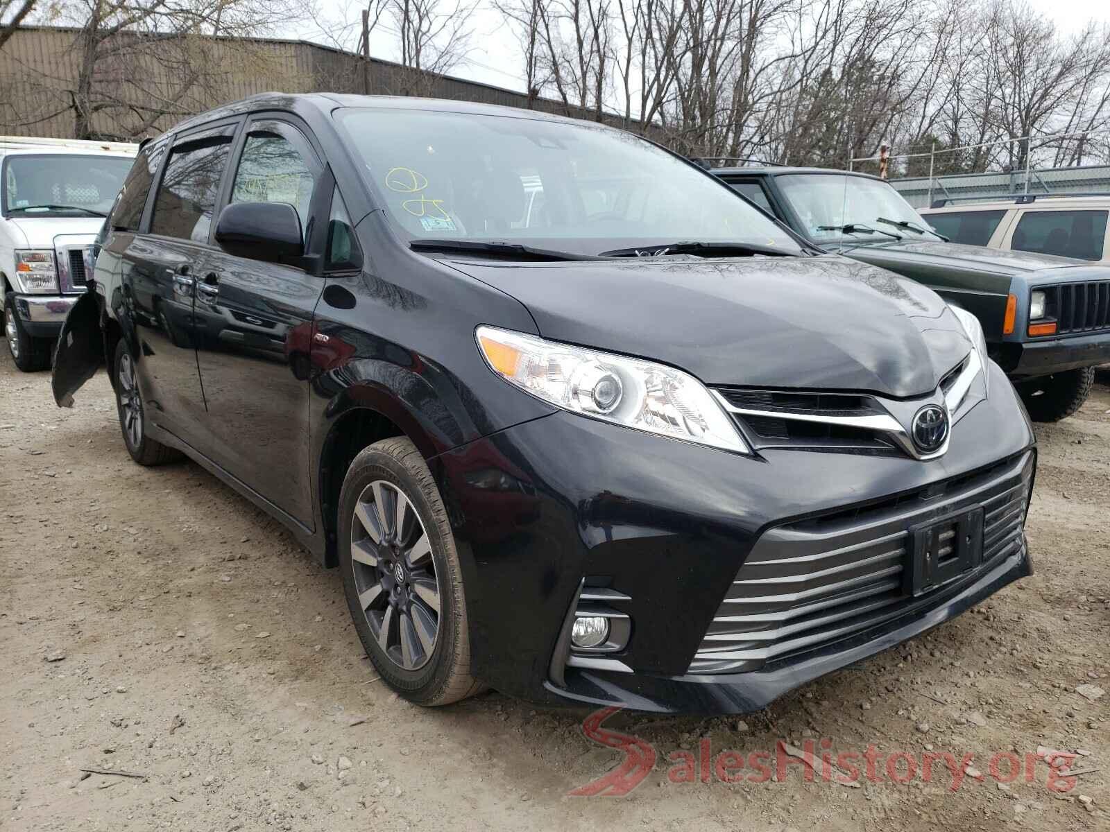 5TDDZ3DC7JS197518 2018 TOYOTA SIENNA