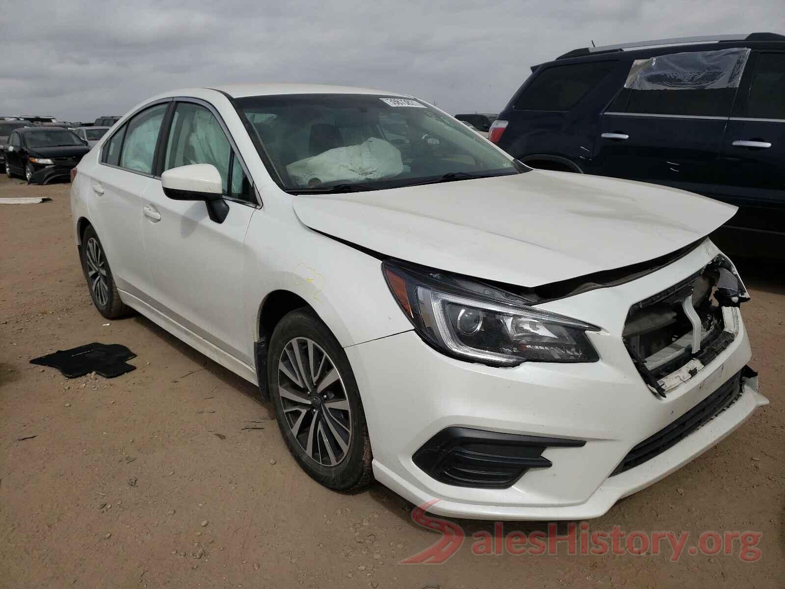 4S3BNAC67J3008239 2018 SUBARU LEGACY