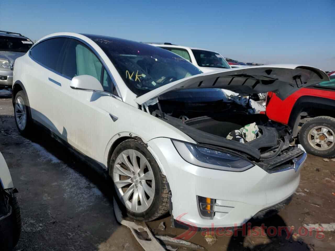 5YJXCAE28KF206967 2019 TESLA MODEL X