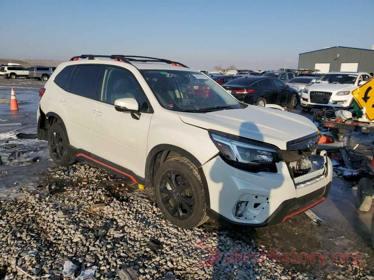 JF2SKALC4MH560076 2021 SUBARU FORESTER