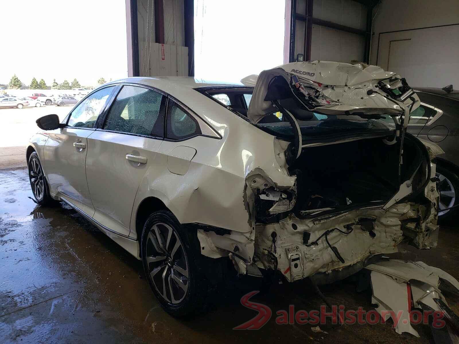 1HGCV3F58JA015443 2018 HONDA ACCORD