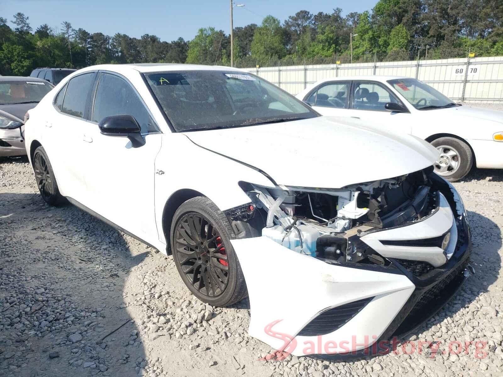 4T1B11HK4KU272849 2019 TOYOTA CAMRY