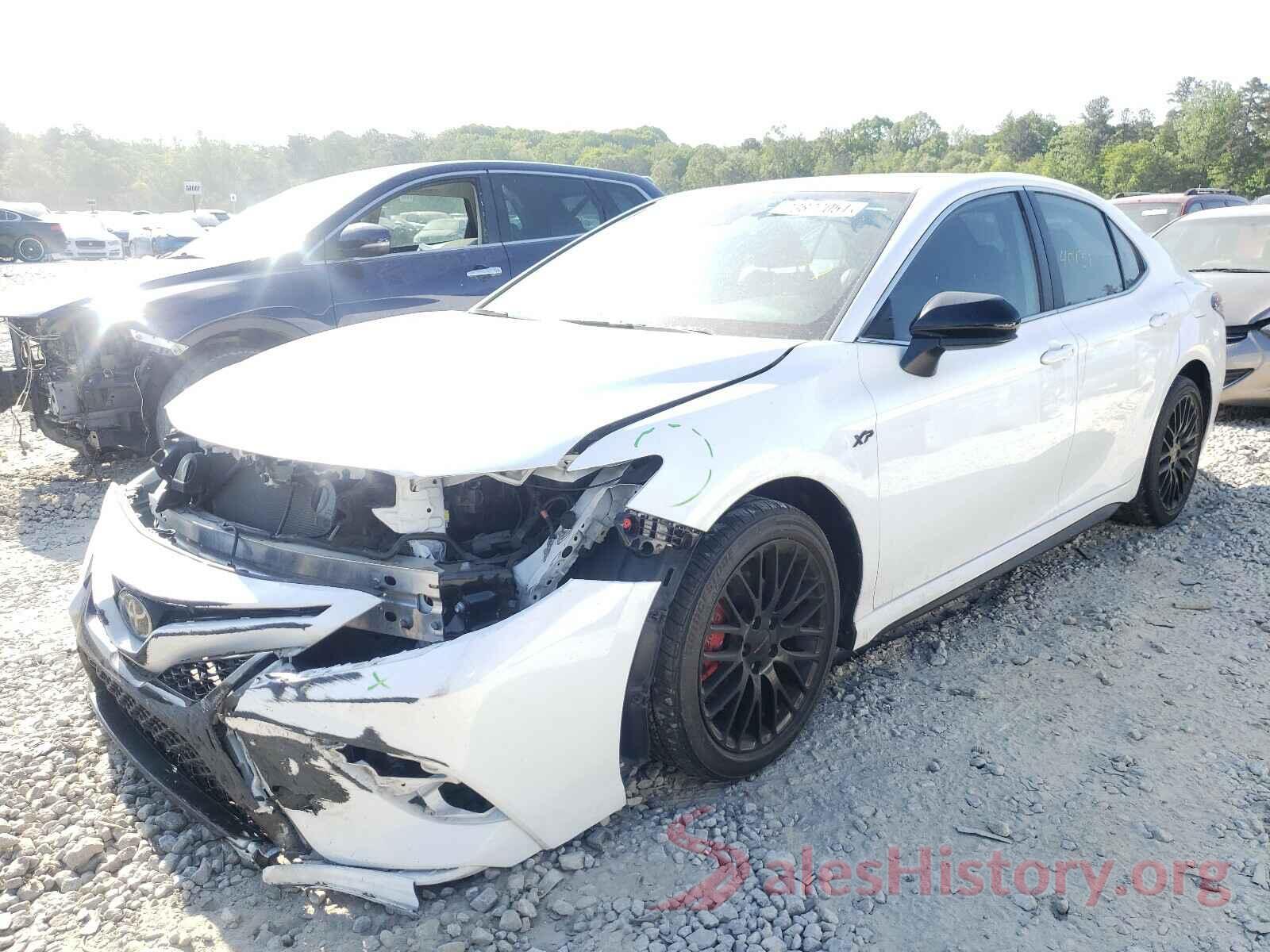 4T1B11HK4KU272849 2019 TOYOTA CAMRY