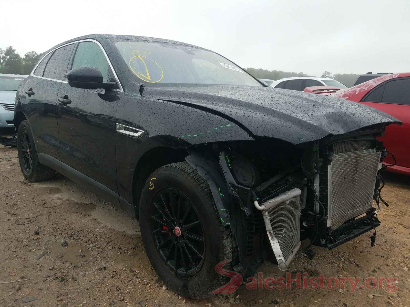 SADCS2FX8KA368130 2019 JAGUAR F-PACE