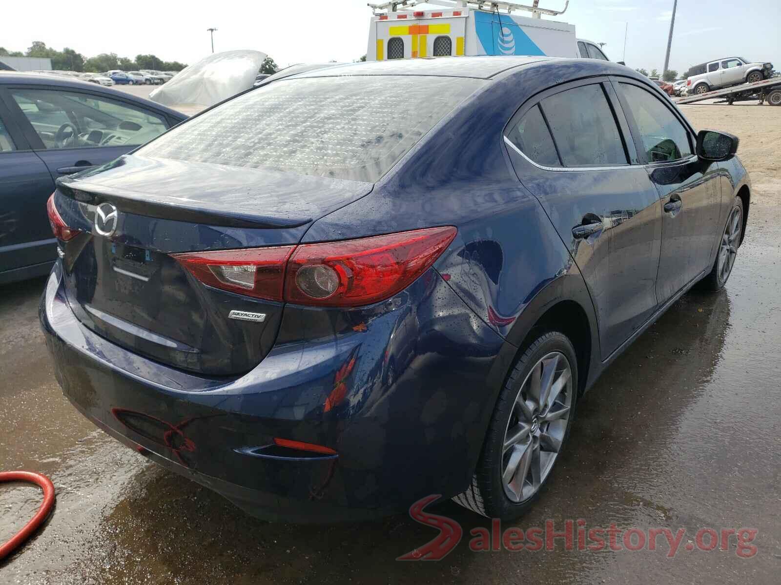 3MZBN1V35JM248582 2018 MAZDA 3