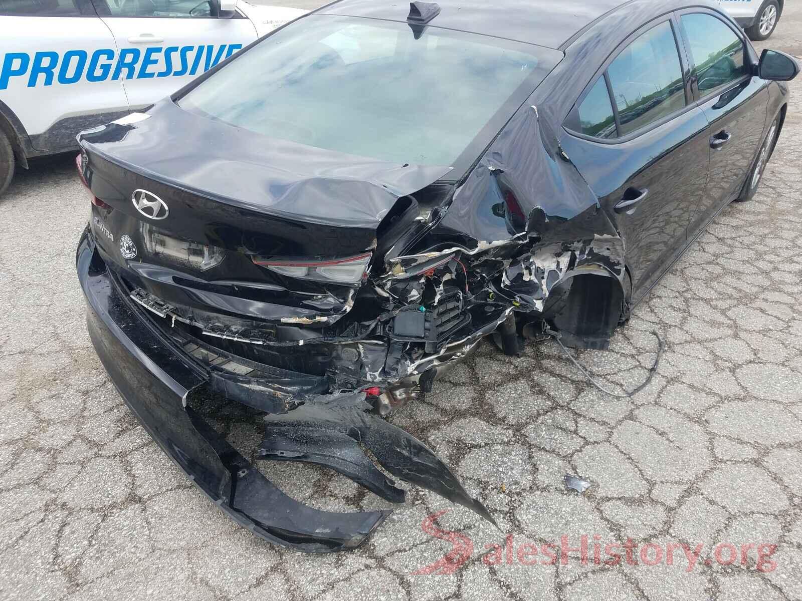 KMHD84LF2JU588927 2018 HYUNDAI ELANTRA