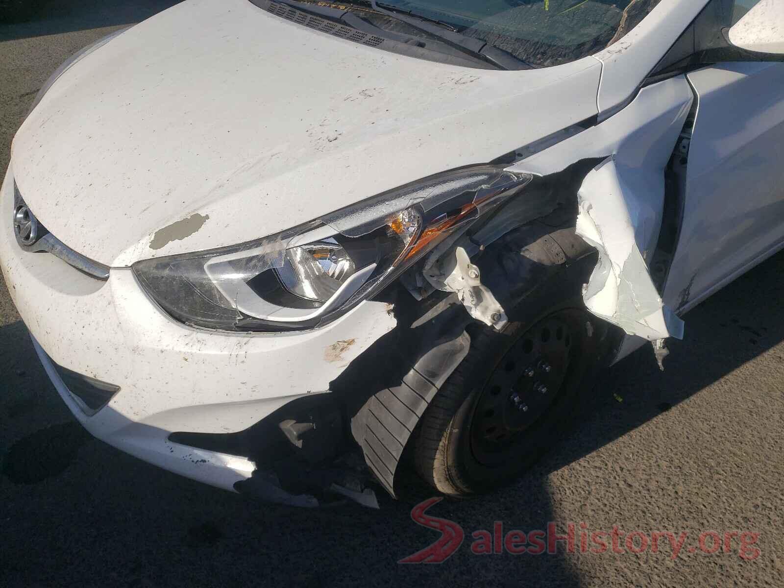 5NPDH4AE6GH698574 2016 HYUNDAI ELANTRA