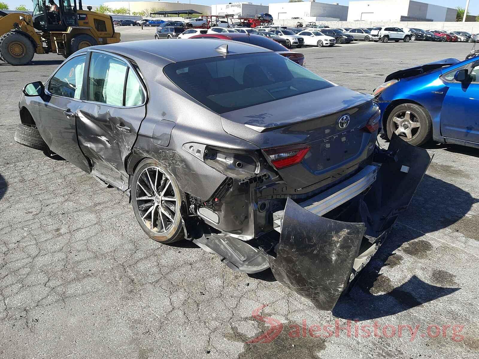 4T1G11AK1MU551940 2021 TOYOTA CAMRY