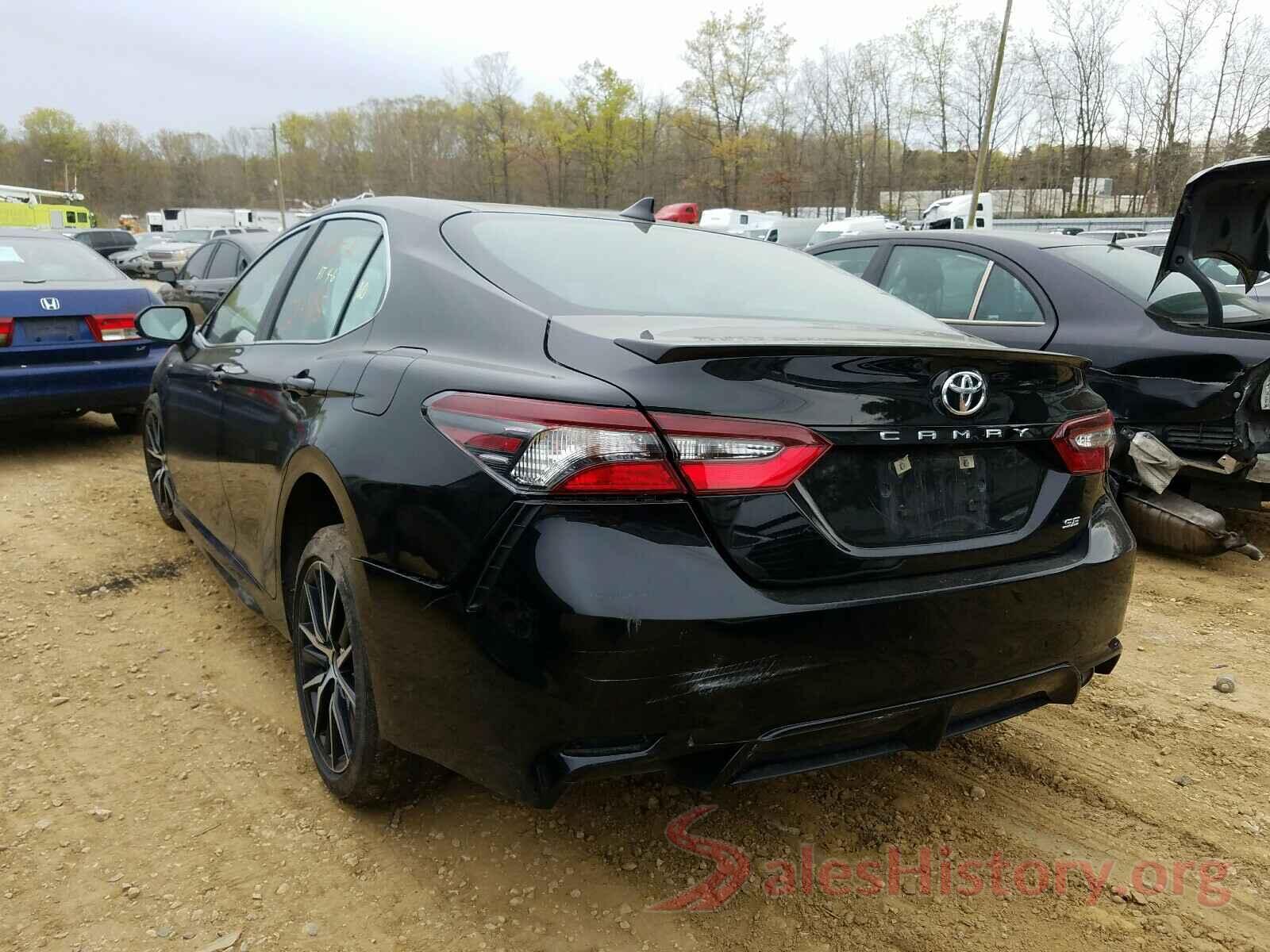 4T1G11AK7MU409348 2021 TOYOTA CAMRY