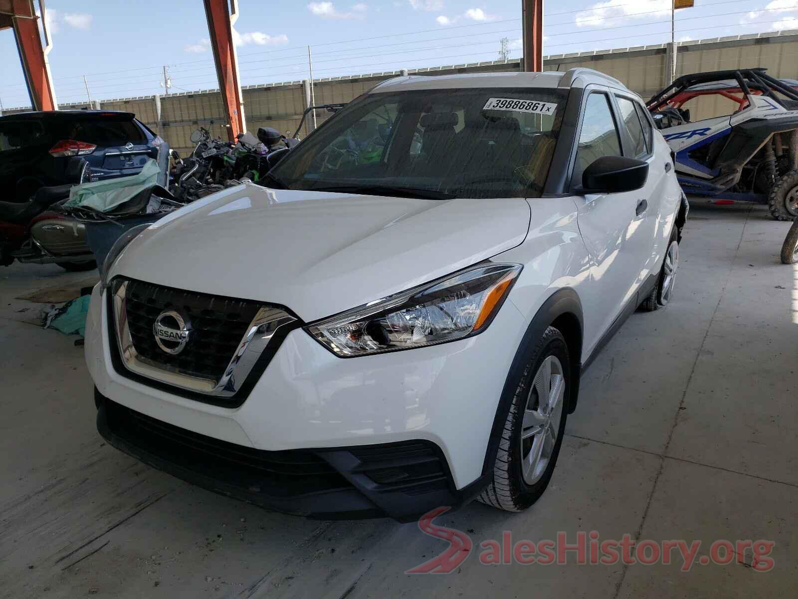 3N1CP5CU6JL533143 2018 NISSAN KICKS