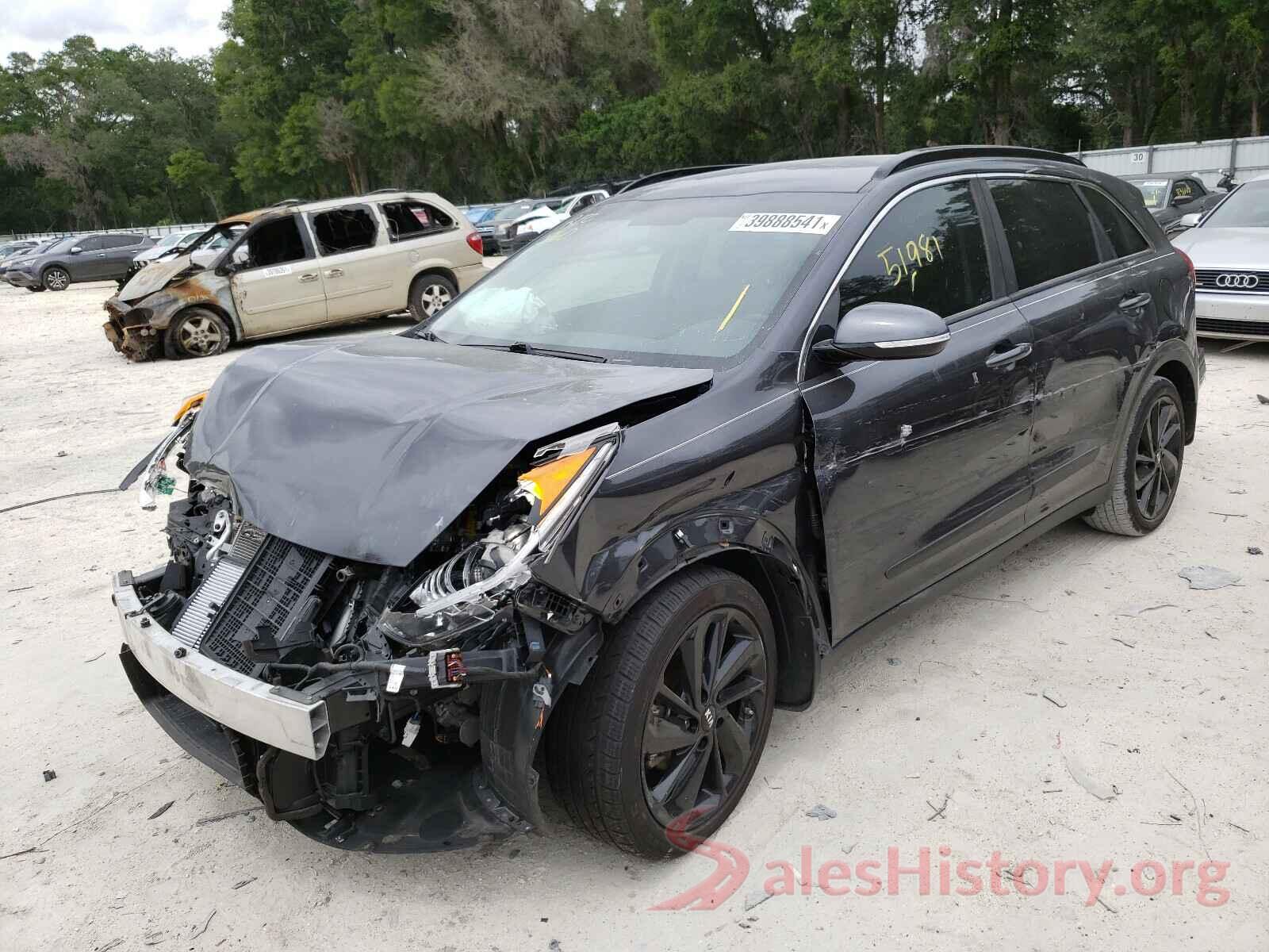 KNDCC3LC7J5134360 2018 KIA NIRO