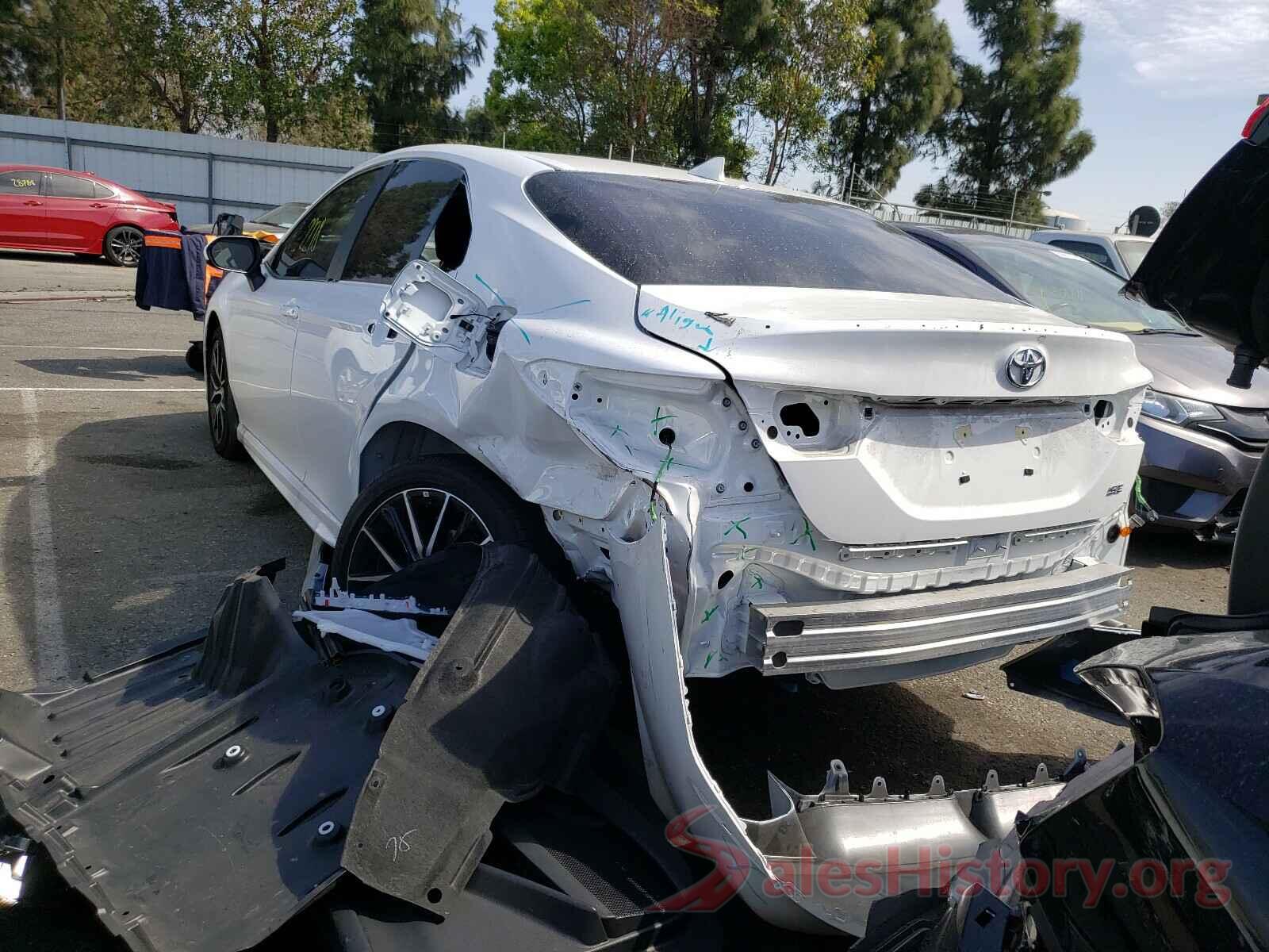 4T1G11AKXMU519178 2021 TOYOTA CAMRY