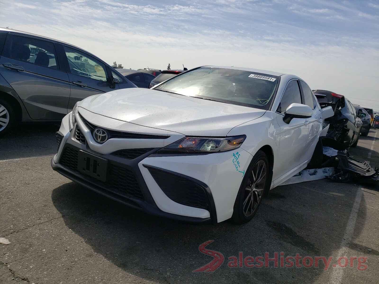 4T1G11AKXMU519178 2021 TOYOTA CAMRY