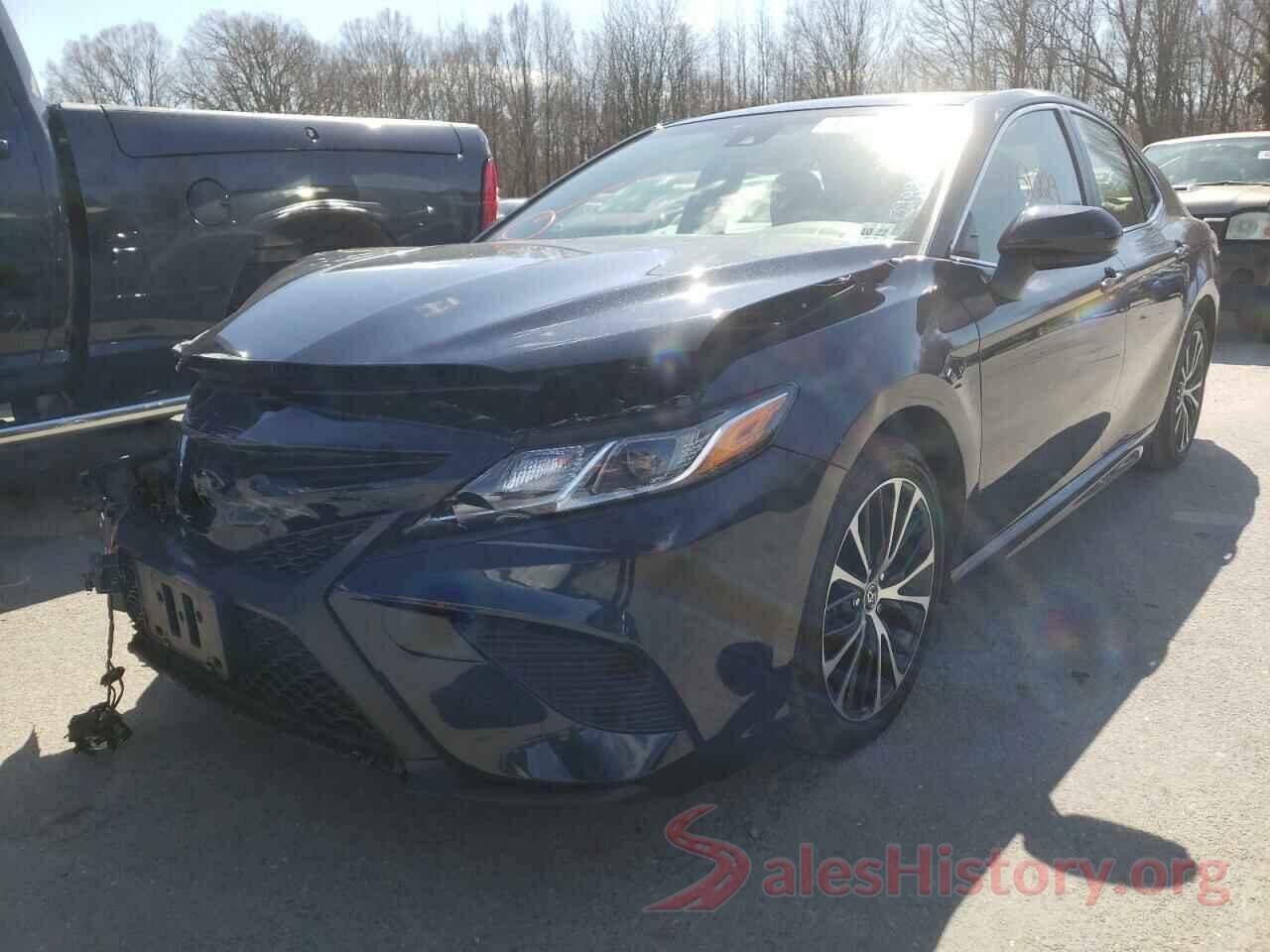 JTNB11HK7J3039214 2018 TOYOTA CAMRY