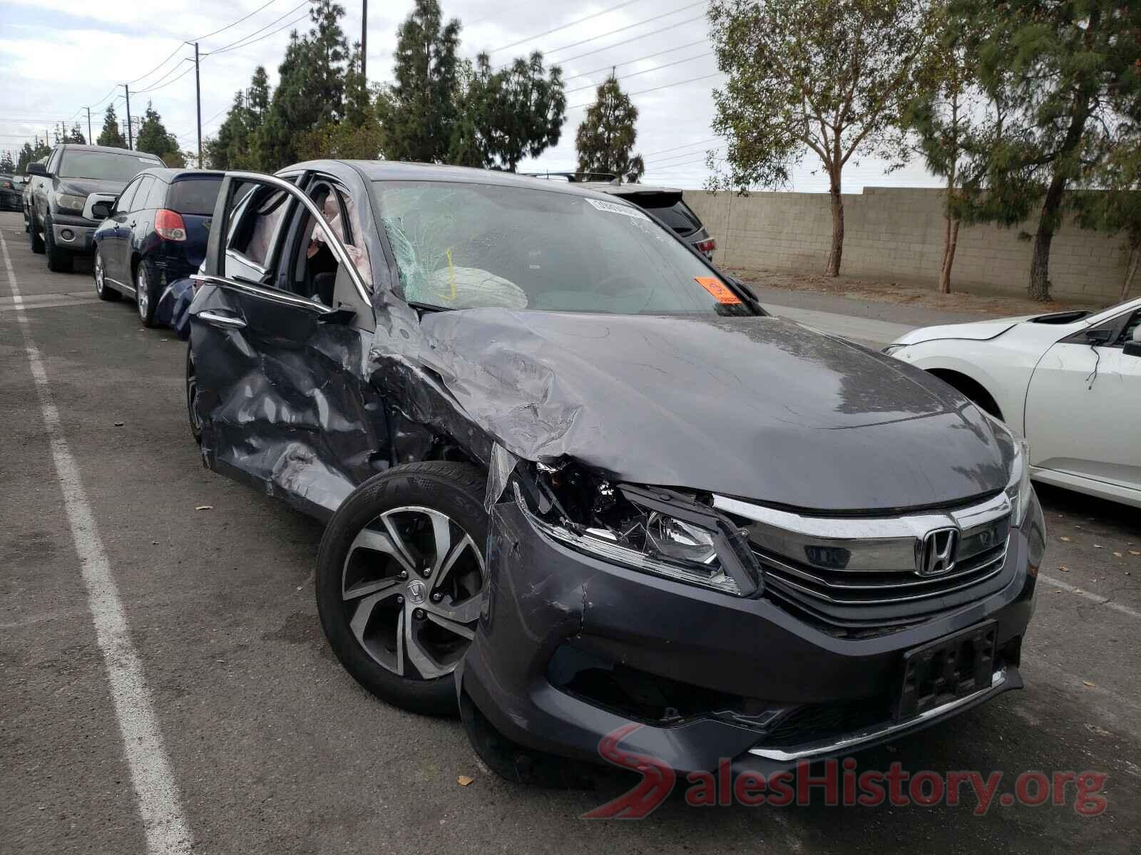 1HGCR2F30HA192172 2017 HONDA ACCORD