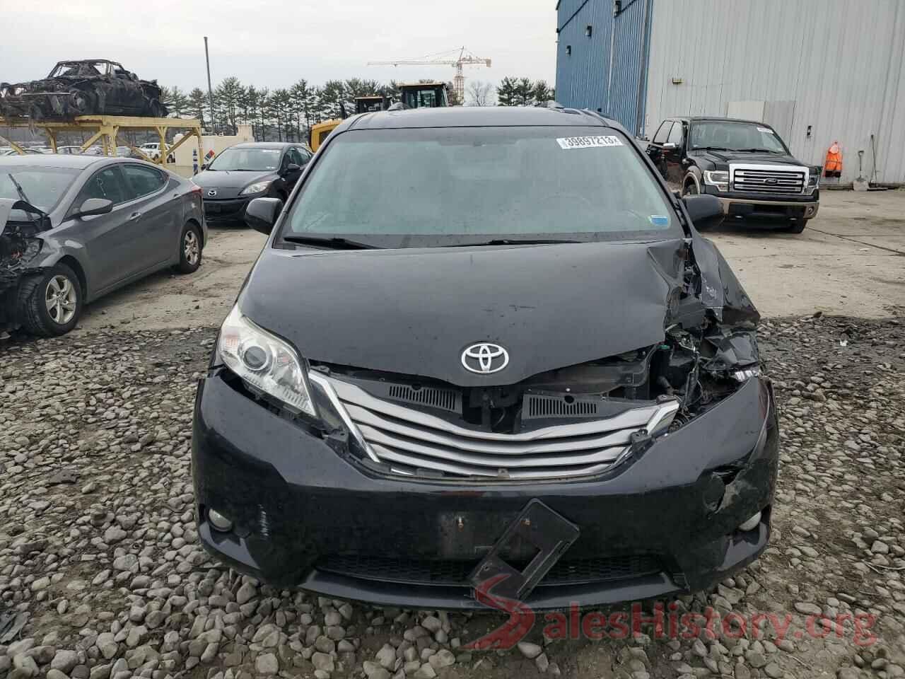 5TDDZ3DC8HS178650 2017 TOYOTA SIENNA