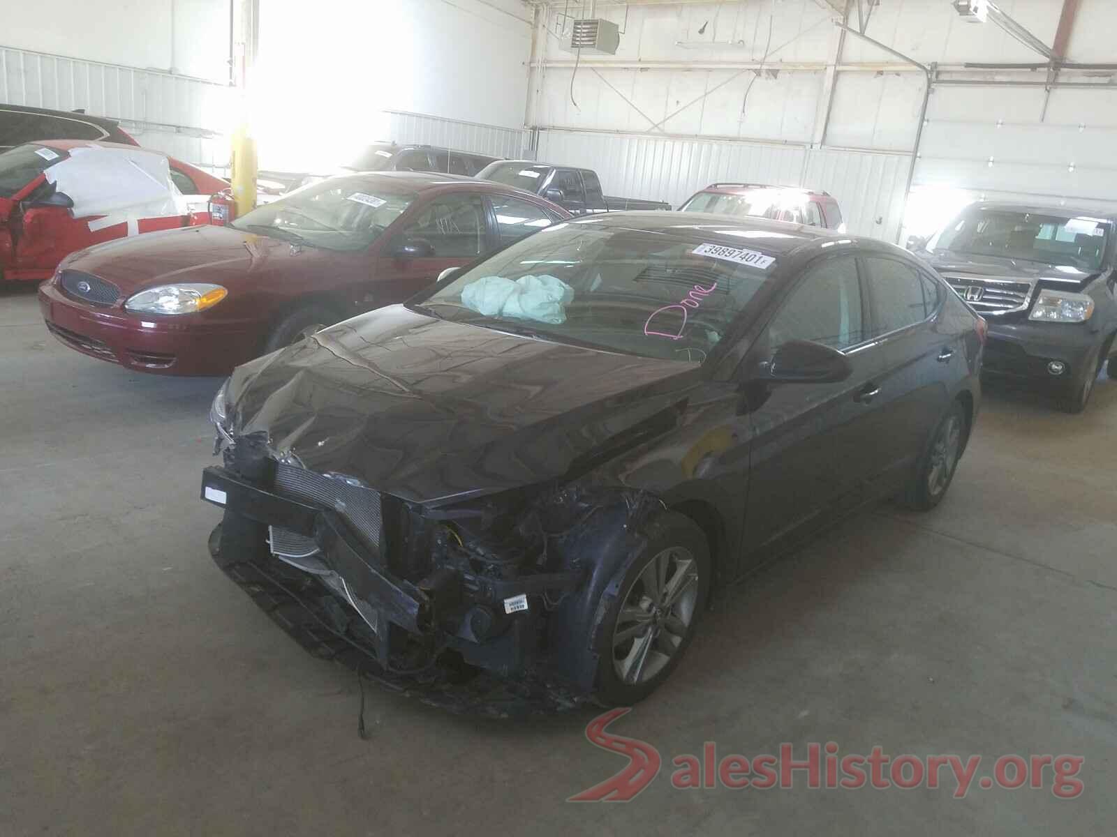 5NPD84LF3JH257417 2018 HYUNDAI ELANTRA