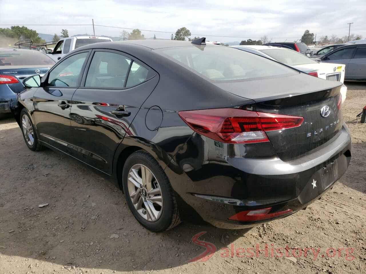 5NPD84LF2KH447582 2019 HYUNDAI ELANTRA