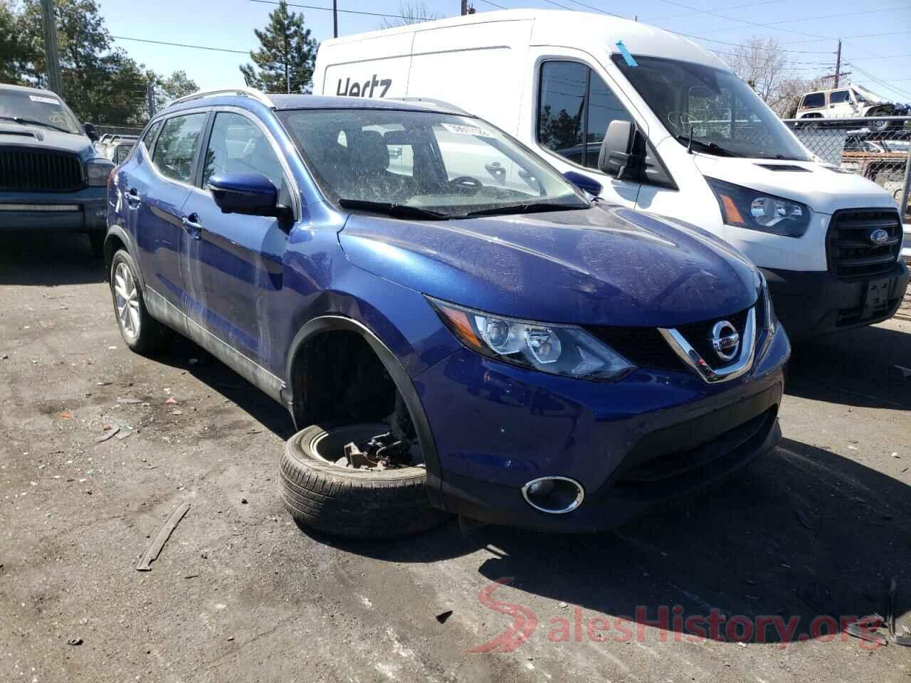 JN1BJ1CR3JW207361 2018 NISSAN ROGUE