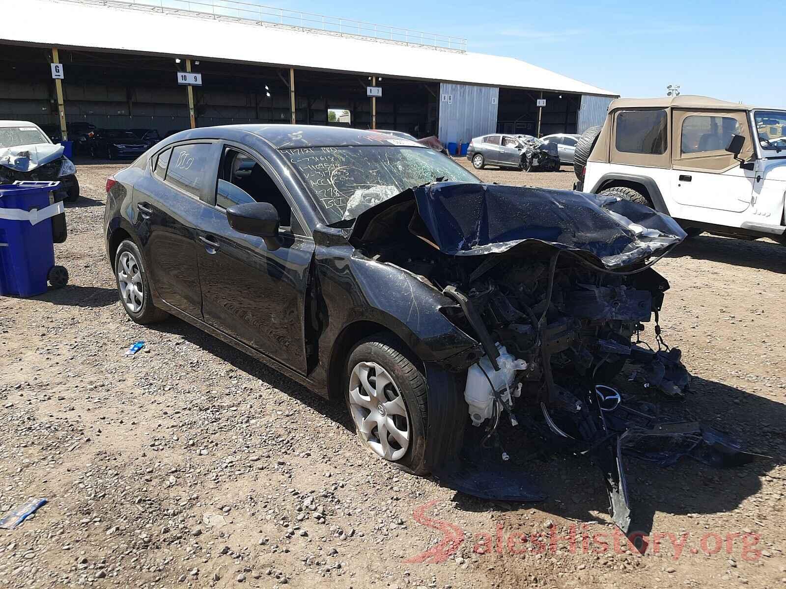 JM1BM1T77G1317063 2016 MAZDA 3