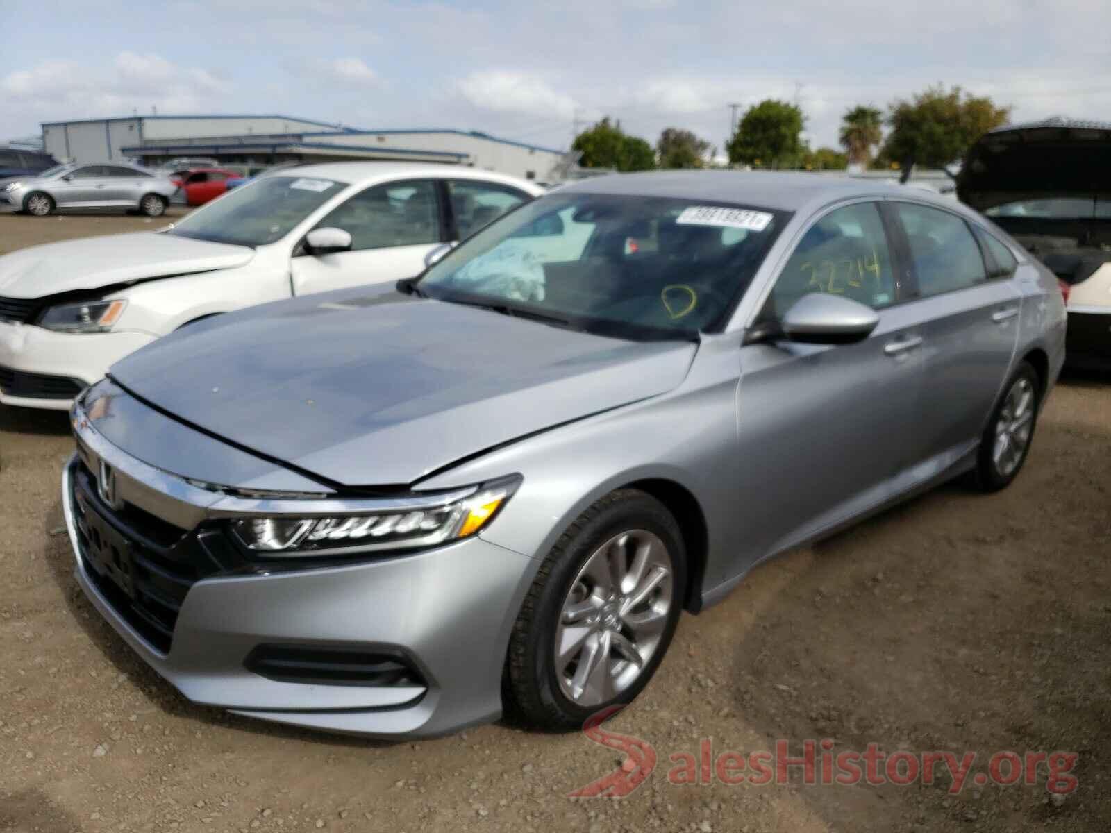 1HGCV1F18JA082271 2018 HONDA ACCORD