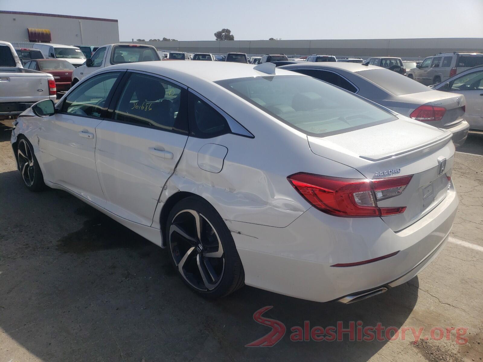 1HGCV1F38JA267325 2018 HONDA ACCORD