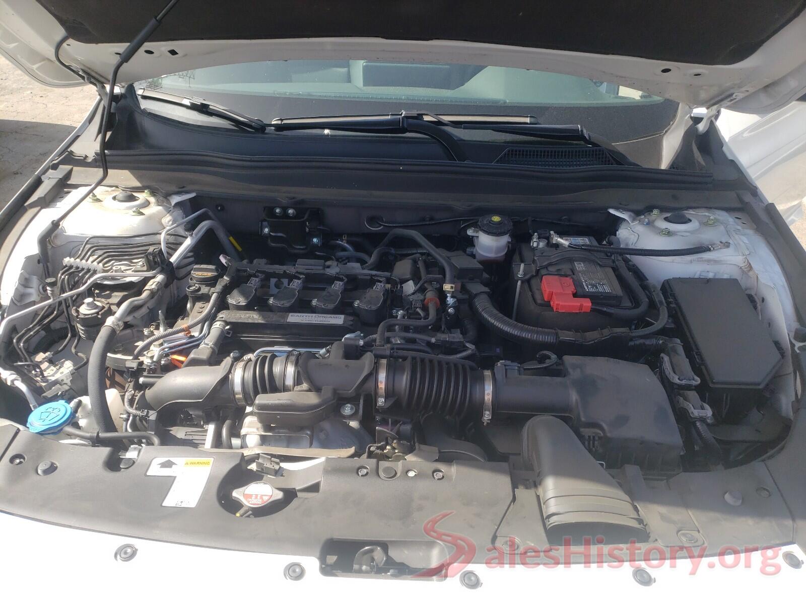 1HGCV1F38JA267325 2018 HONDA ACCORD