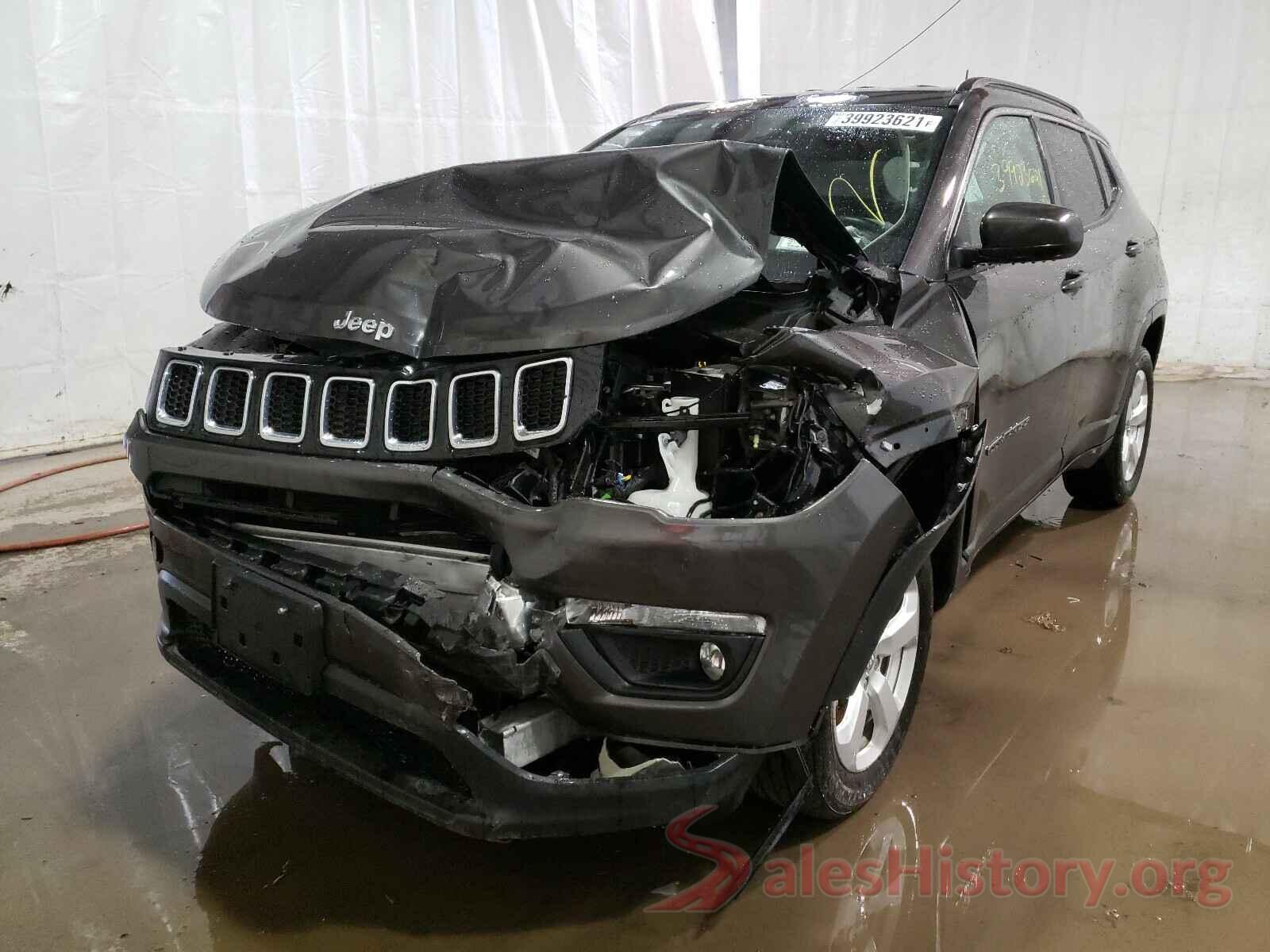 3C4NJDBB8JT232505 2018 JEEP COMPASS