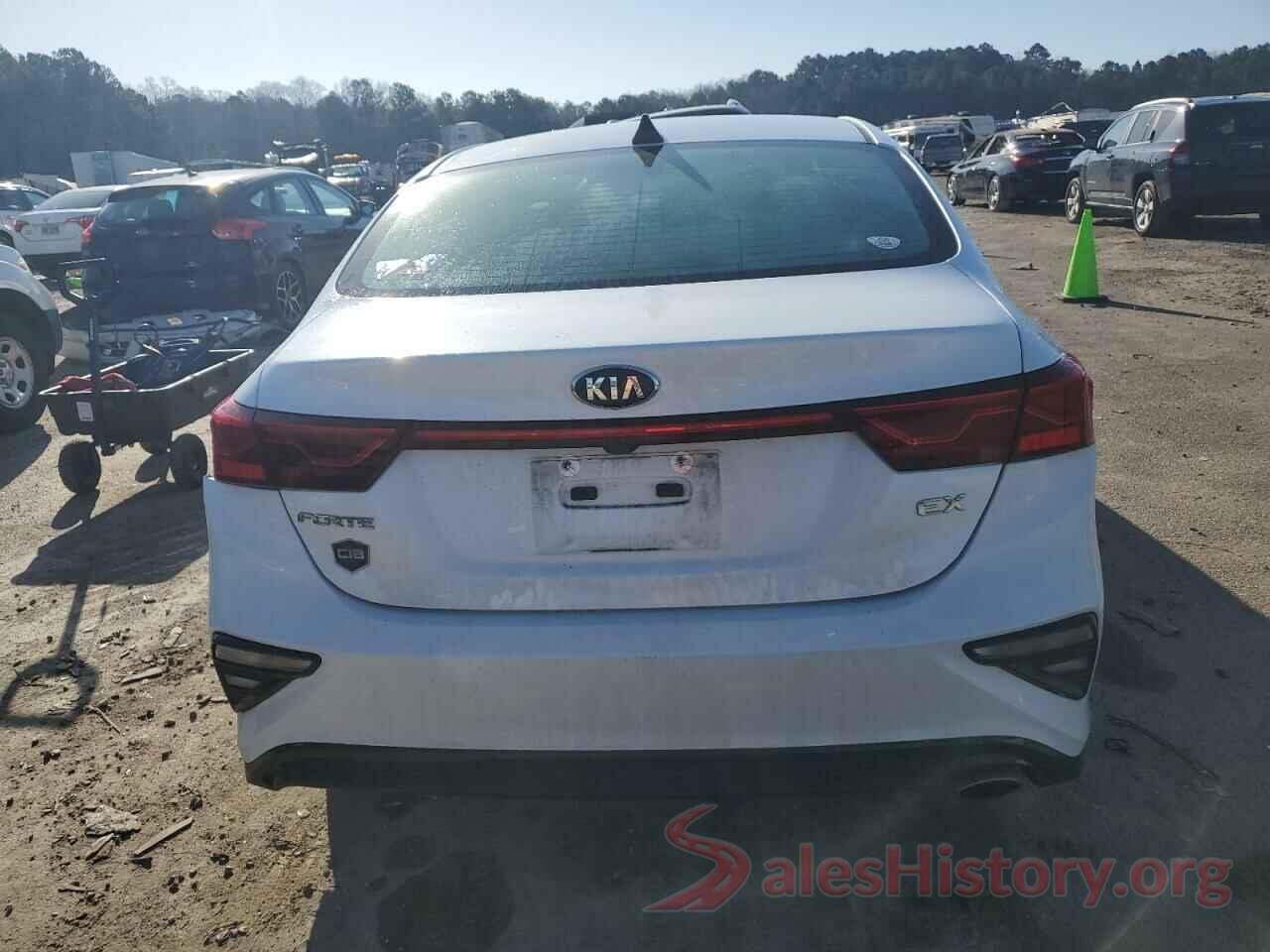 3KPF54AD4KE028933 2019 KIA FORTE