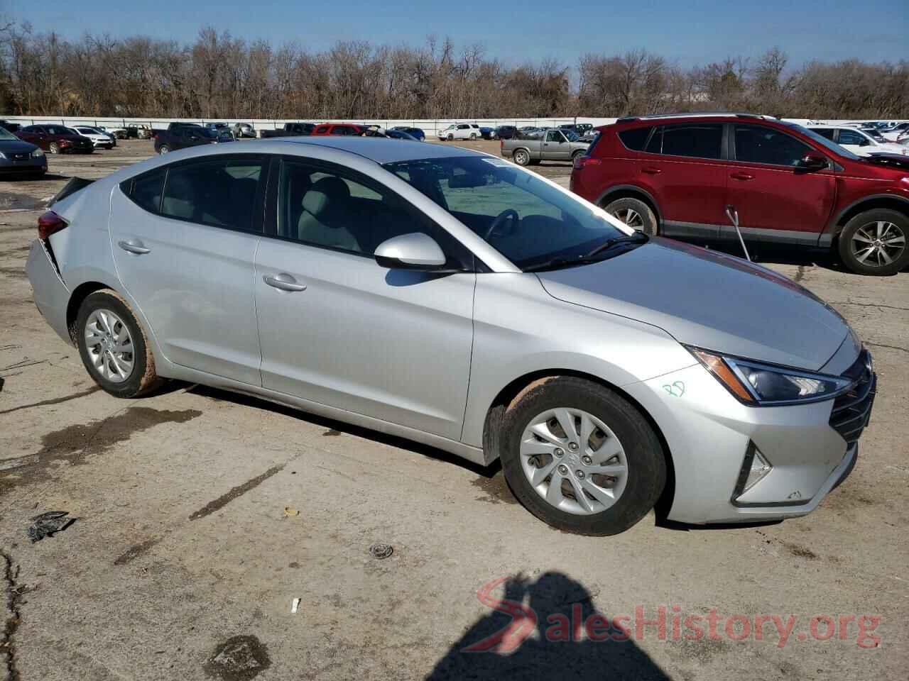 5NPD74LF5KH468722 2019 HYUNDAI ELANTRA