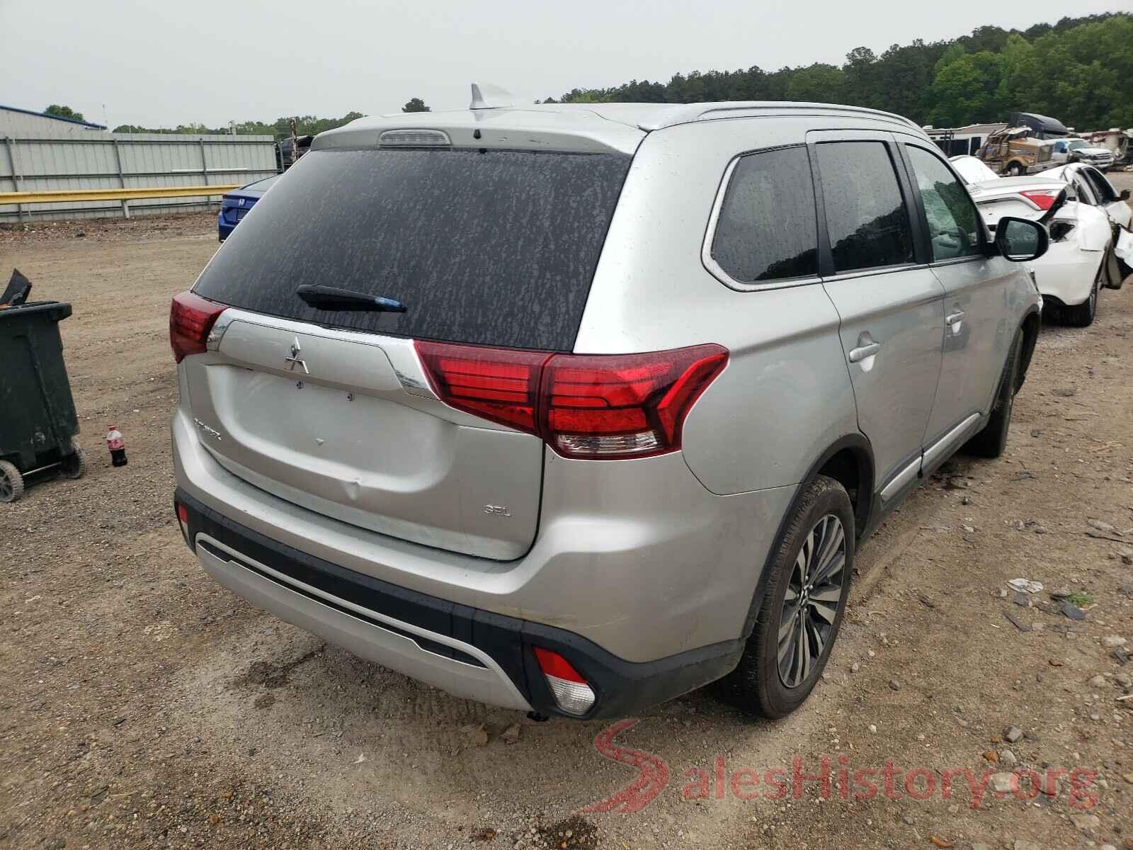 JA4AD3A39LZ028828 2020 MITSUBISHI OUTLANDER