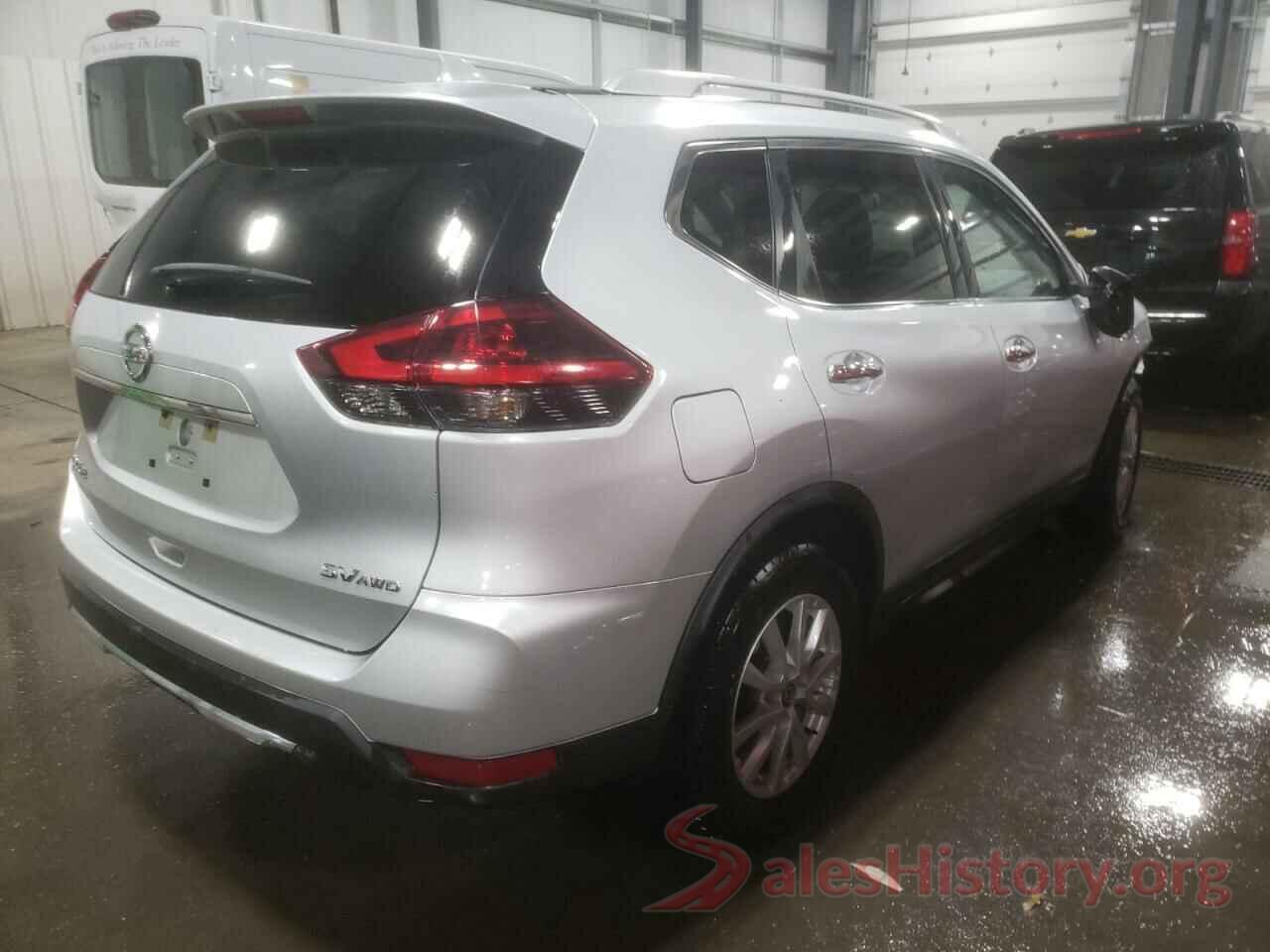 KNMAT2MV8JP538922 2018 NISSAN ROGUE