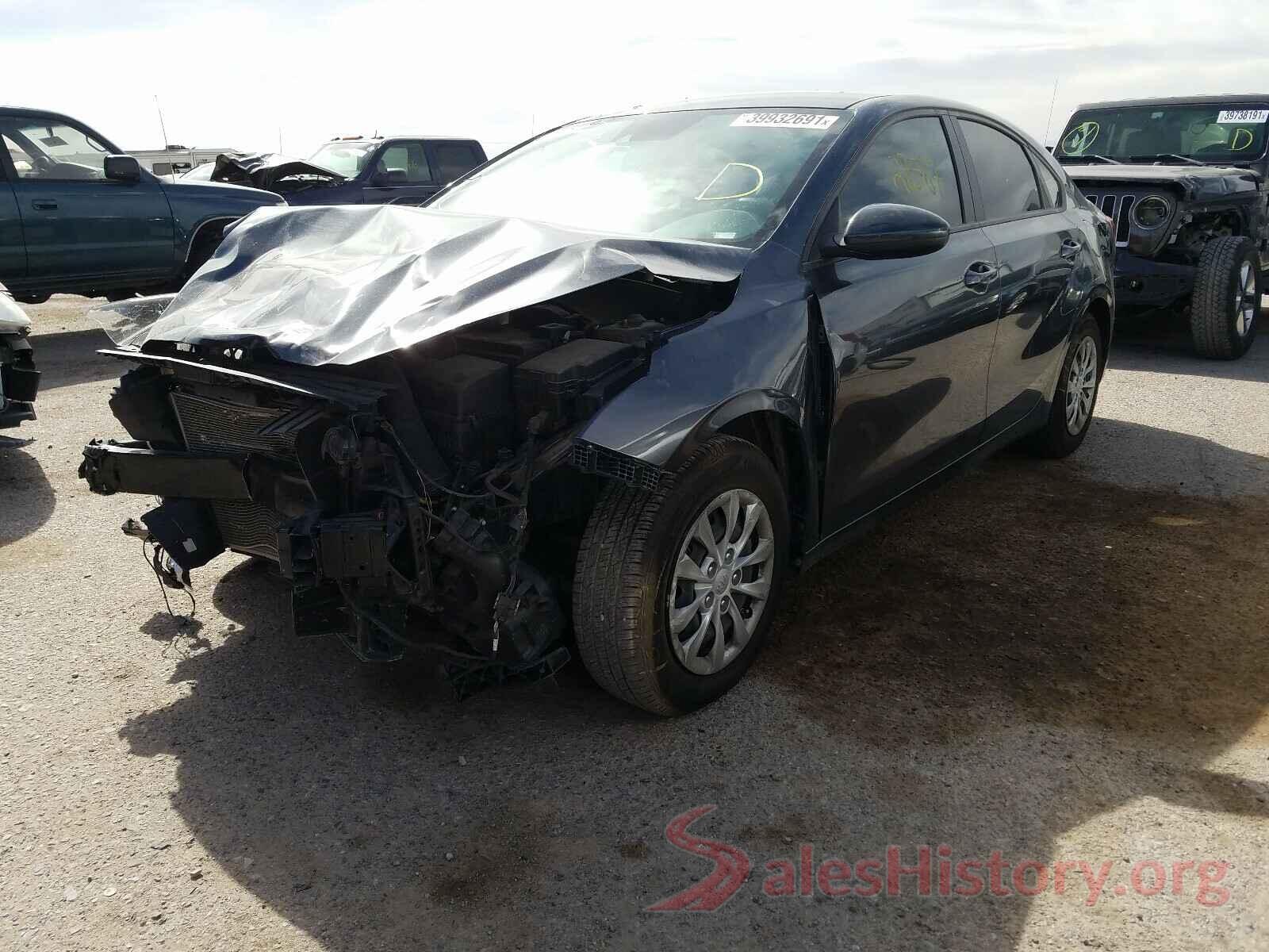 3KPF24AD7KE132938 2019 KIA FORTE