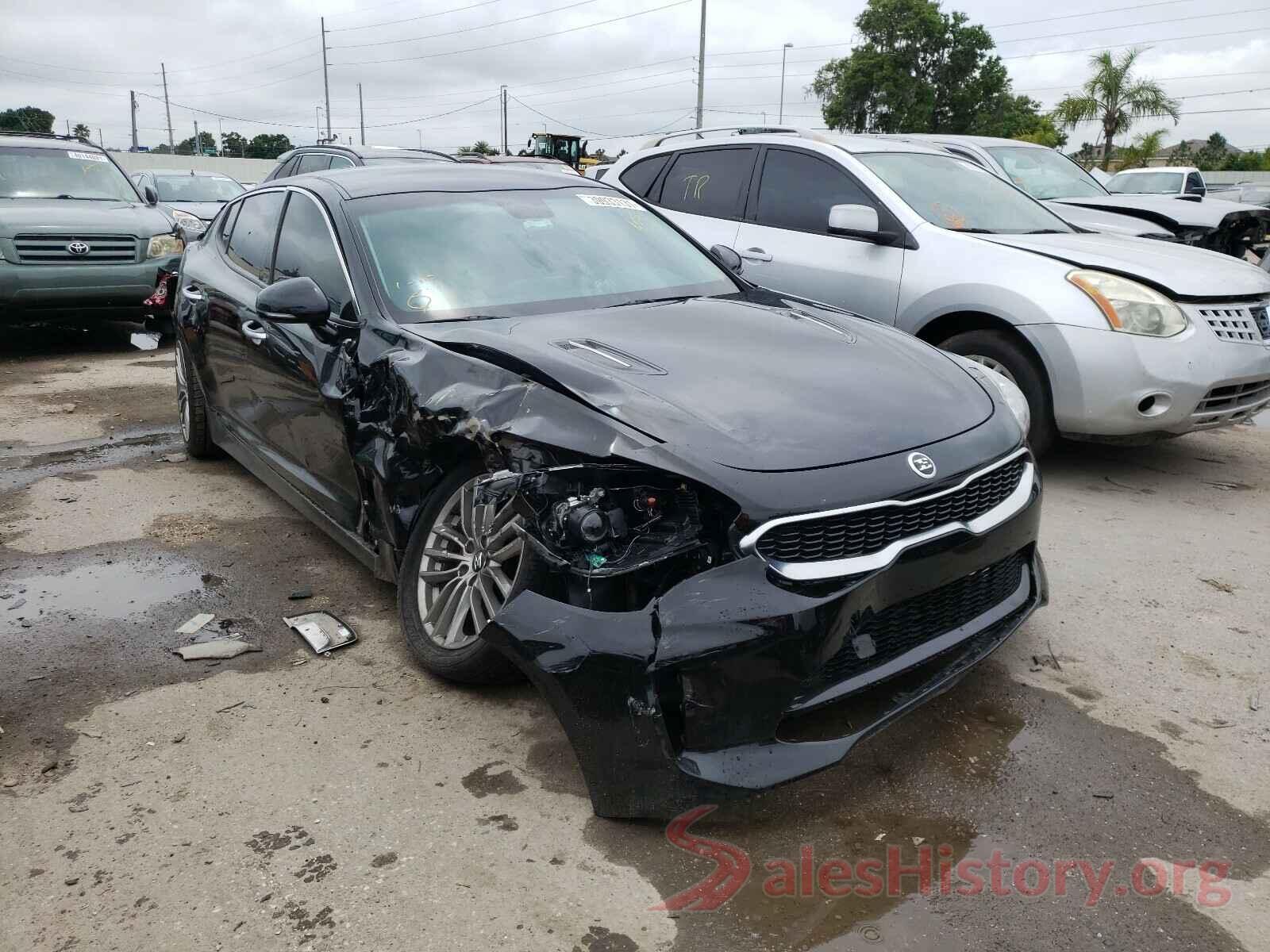 KNAE15LA8J6041167 2018 KIA STINGER