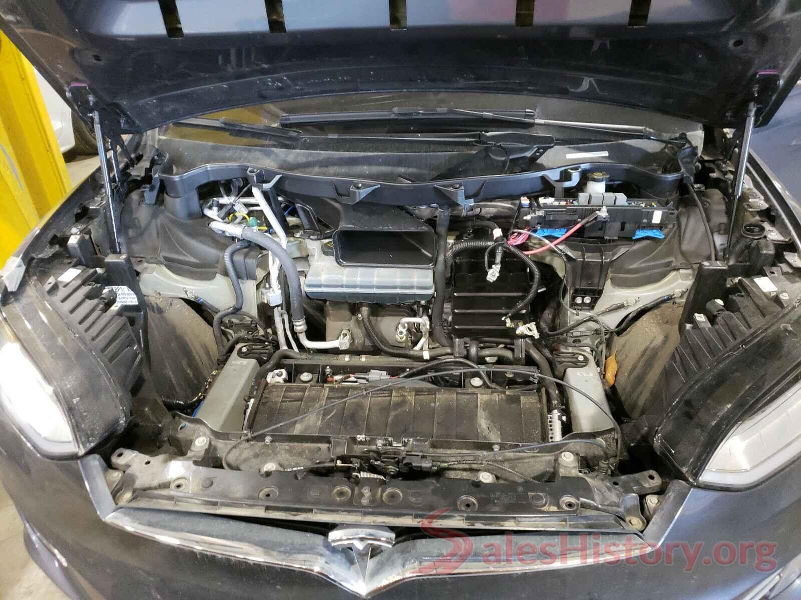 5YJXCAE23LF240199 2020 TESLA MODEL X