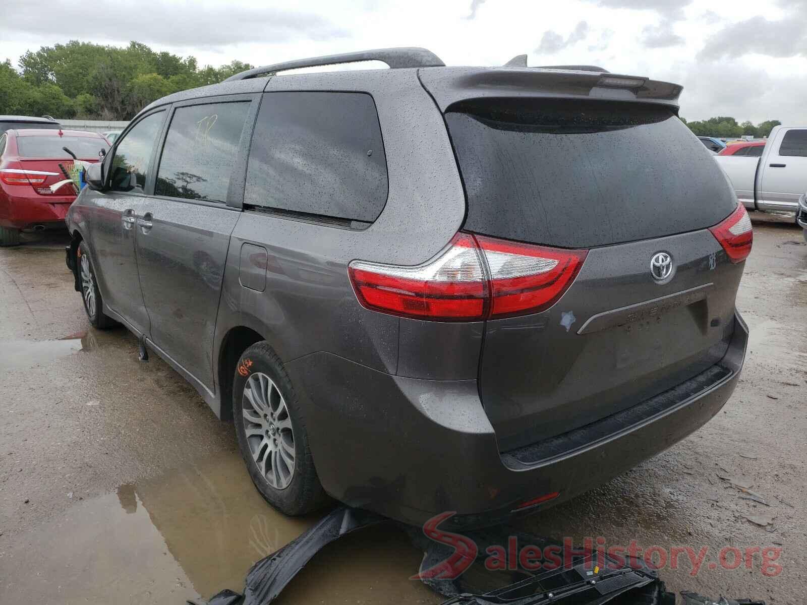 5TDYZ3DC8JS958722 2018 TOYOTA SIENNA